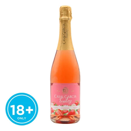 Casal Garcia Fruitzy Strawberry Wine 750ml