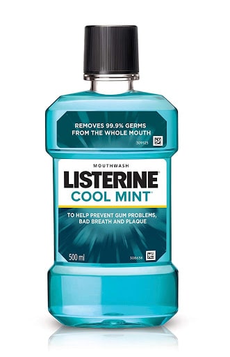 500 millilitre bottle of listerine antiseptic mouthwash cool mint